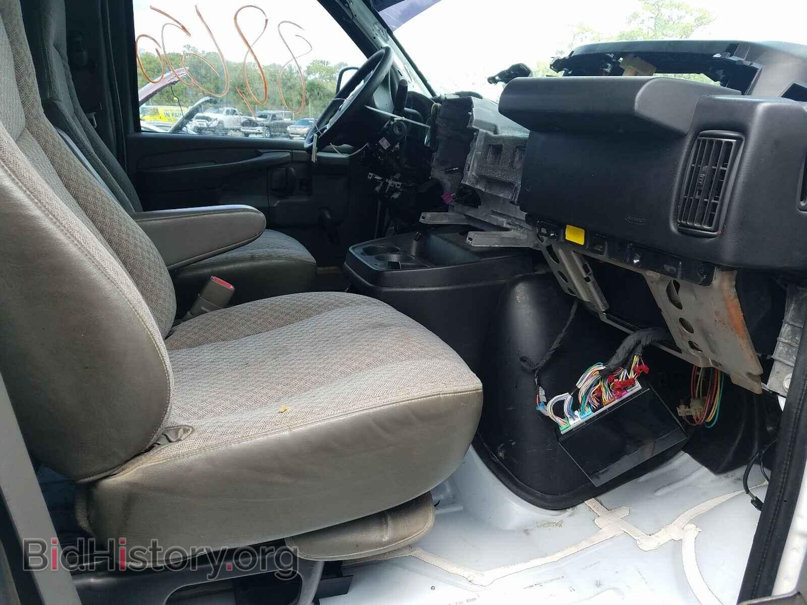 2014 GMC SAVANA - VIN: 1GTW7FCA5E1211404 - Фото 5