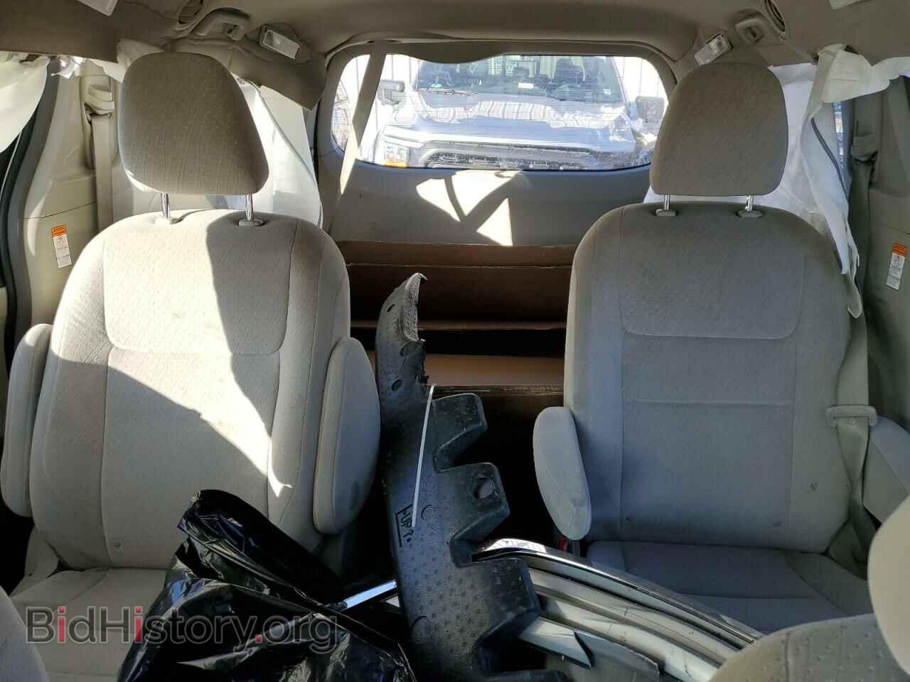 2017 TOYOTA All Models - VIN: 5TDJZ3DC7HS148008 - Фото 10