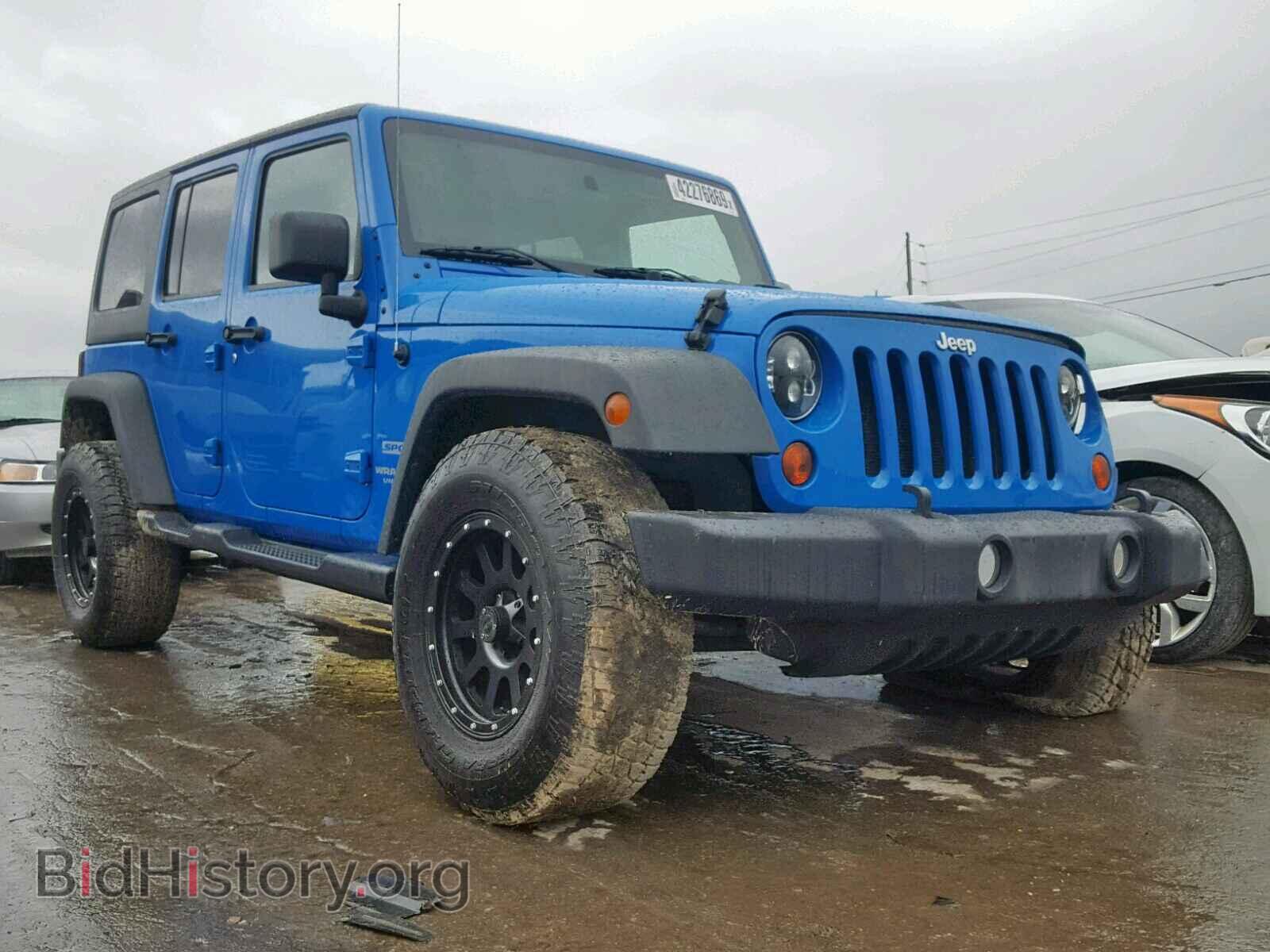 Photo 1J4BA3H16BL536029 - JEEP WRANGLER U 2011