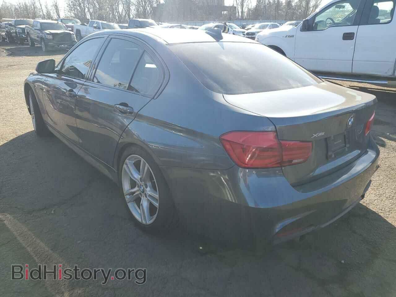 2016 BMW 3 SERIES - VIN: WBA8E3G58GNU05511 - Фото 2