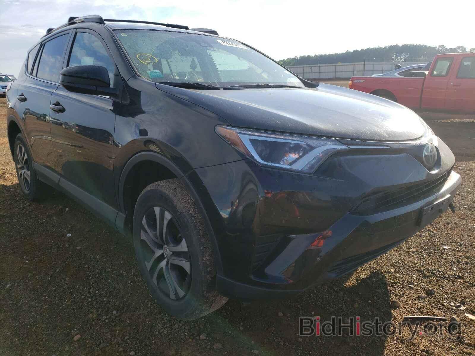 Photo 2T3ZFREV1JW429014 - TOYOTA RAV4 2018