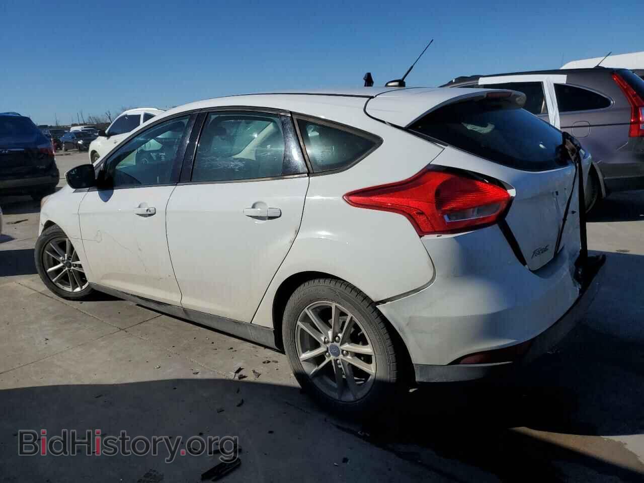 2016 FORD FOCUS - VIN: 1FADP3K2XGL315822 - Фото 2