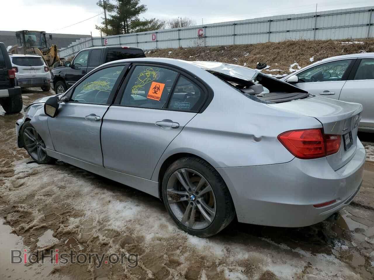 2013 BMW 3 SERIES - VIN: WBA3B3C57DF536556 - Фото 2