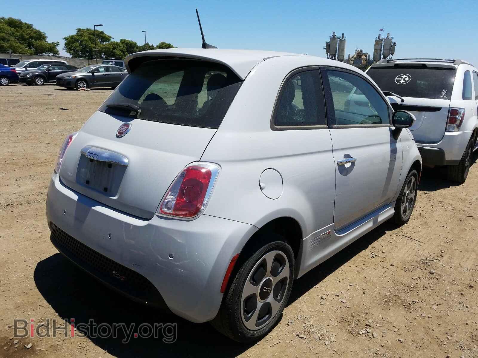 2017 FIAT 500 - VIN: 3C3CFFGE5HT621043 - Фото 4