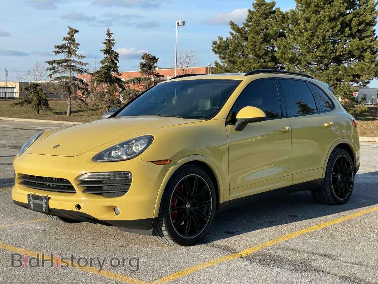 2011 PORSCHE CAYENNE - VIN: WP1AB2A22BLA52398 - Фото 2