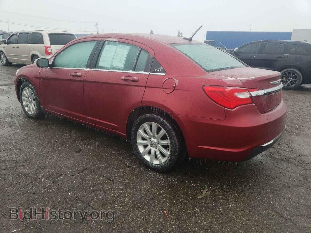 2011 CHRYSLER 200 - VIN: 1C3BC1FB0BN570699 - Фото 2