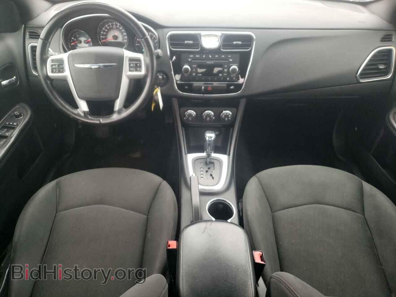 2011 CHRYSLER 200 - VIN: 1C3BC1FB0BN570699 - Фото 8