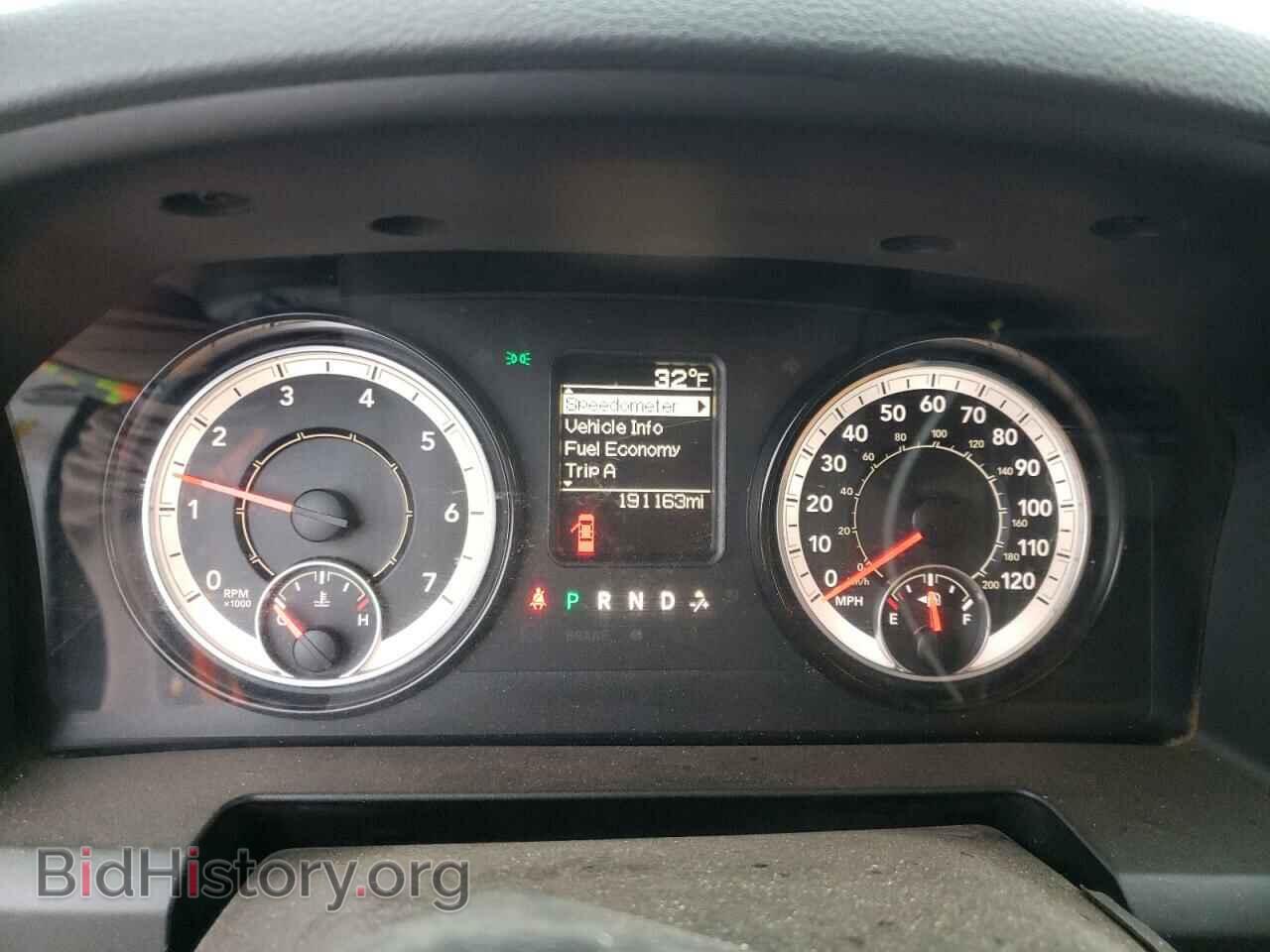 2017 RAM All Models - VIN: 3C6UR5HJ2HG657849 - Фото 9