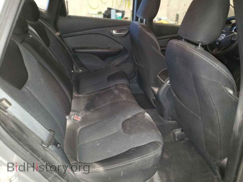 2015 Dodge DART (VIN 1C3CDFBB7FD362447) — photo 6 of 10