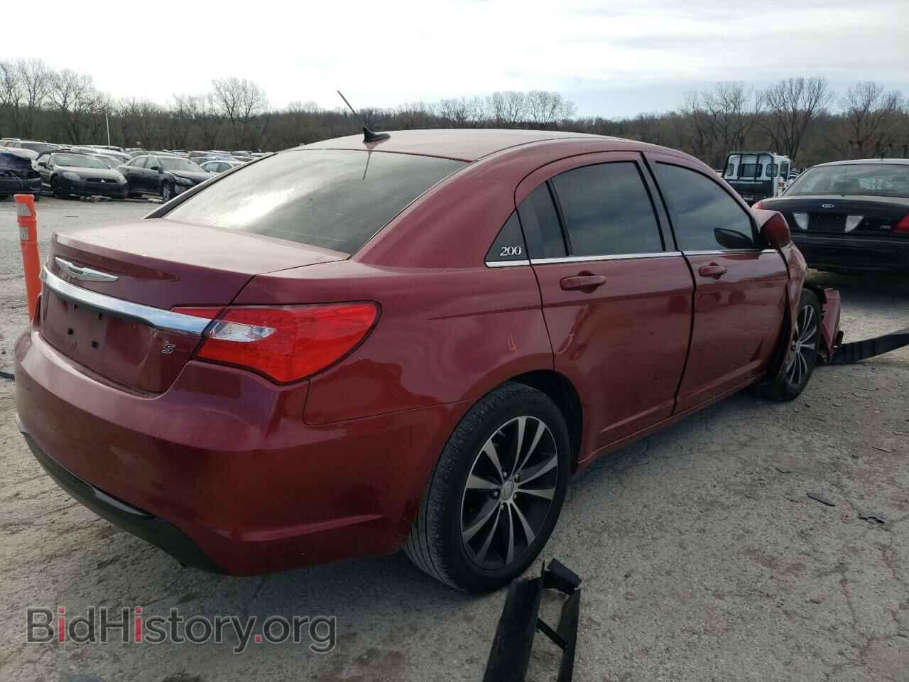 2012 CHRYSLER 200 - VIN: 1C3CCBHG0CN178441 - Фото 4