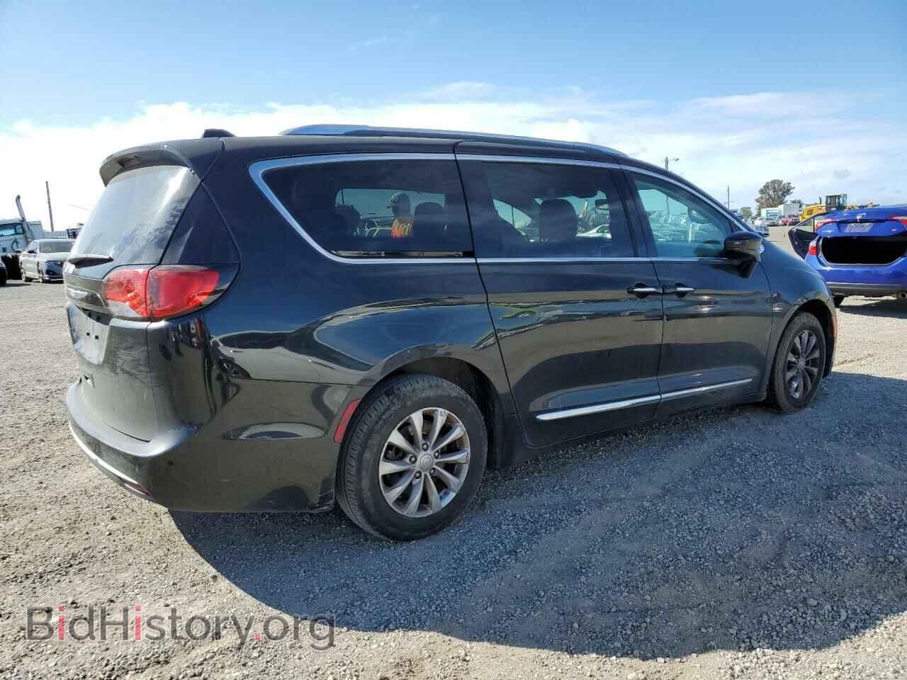 2018 CHRYSLER PACIFICA - VIN: 2C4RC1BG4JR278728 - Photo 3