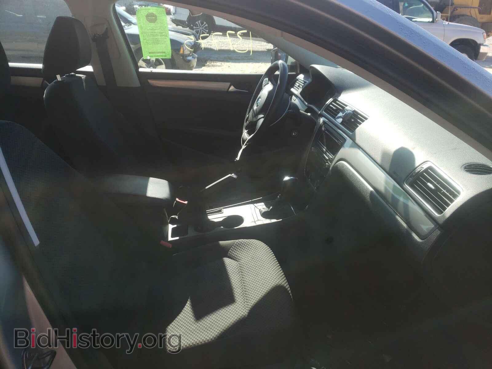 2013 VOLKSWAGEN PASSAT - VIN: 1VWAH7A3XDC044233 - Фото 5