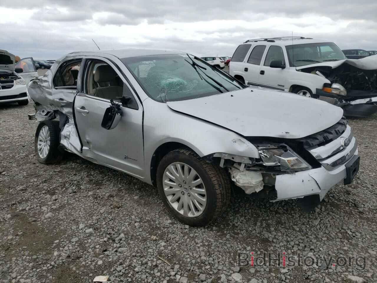 Photo 3FADP0L3XBR129956 - FORD FUSION 2011
