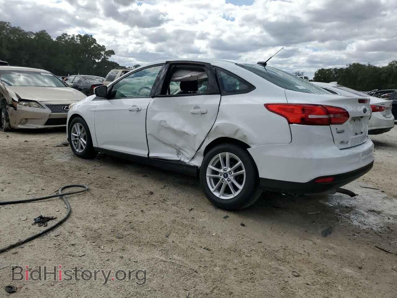2017 FORD FOCUS - VIN: 1FADP3F24HL256665 - Фото 2