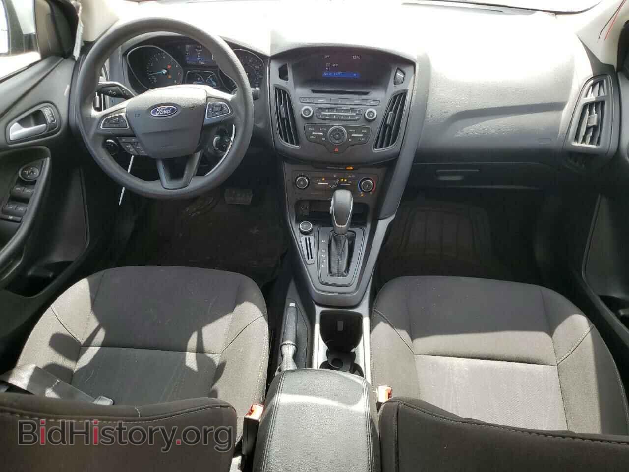 2017 FORD FOCUS - VIN: 1FADP3F24HL256665 - Фото 8