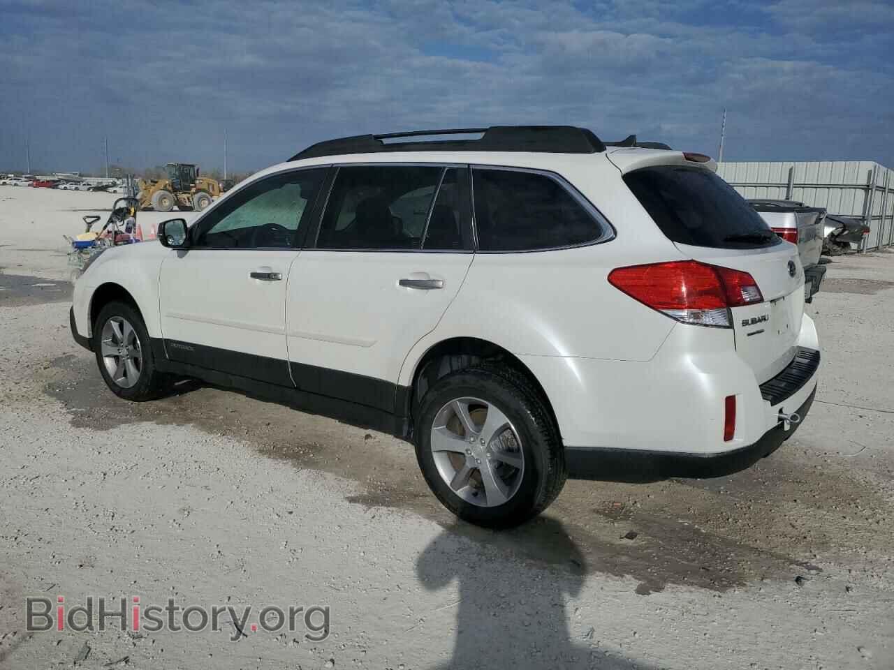 2014 SUBARU OUTBACK - VIN: 4S4BRBPC6E3314652 - Фото 2