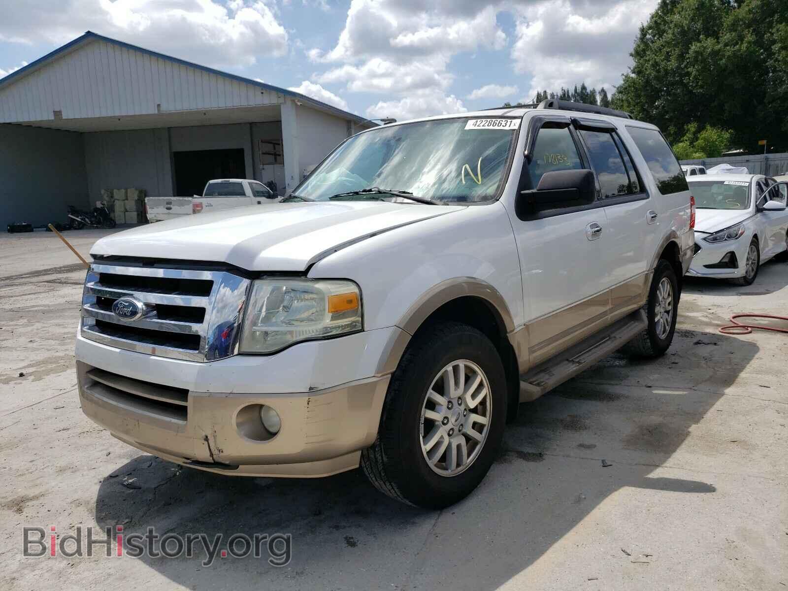 2011 FORD EXPEDITION - VIN: 1FMJU1H51BEF33863 - Фото 2