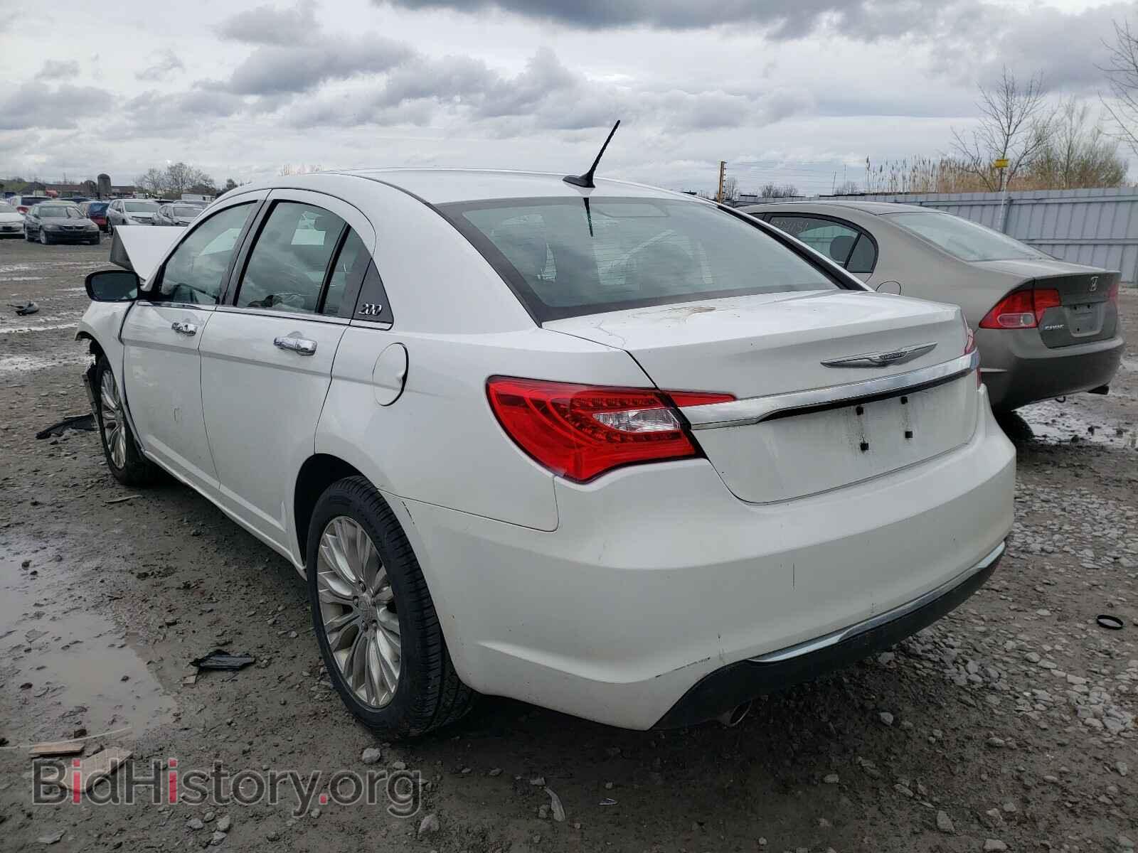 2011 CHRYSLER 200 - VIN: 1C3BC2FG2BN596559 - Фото 3