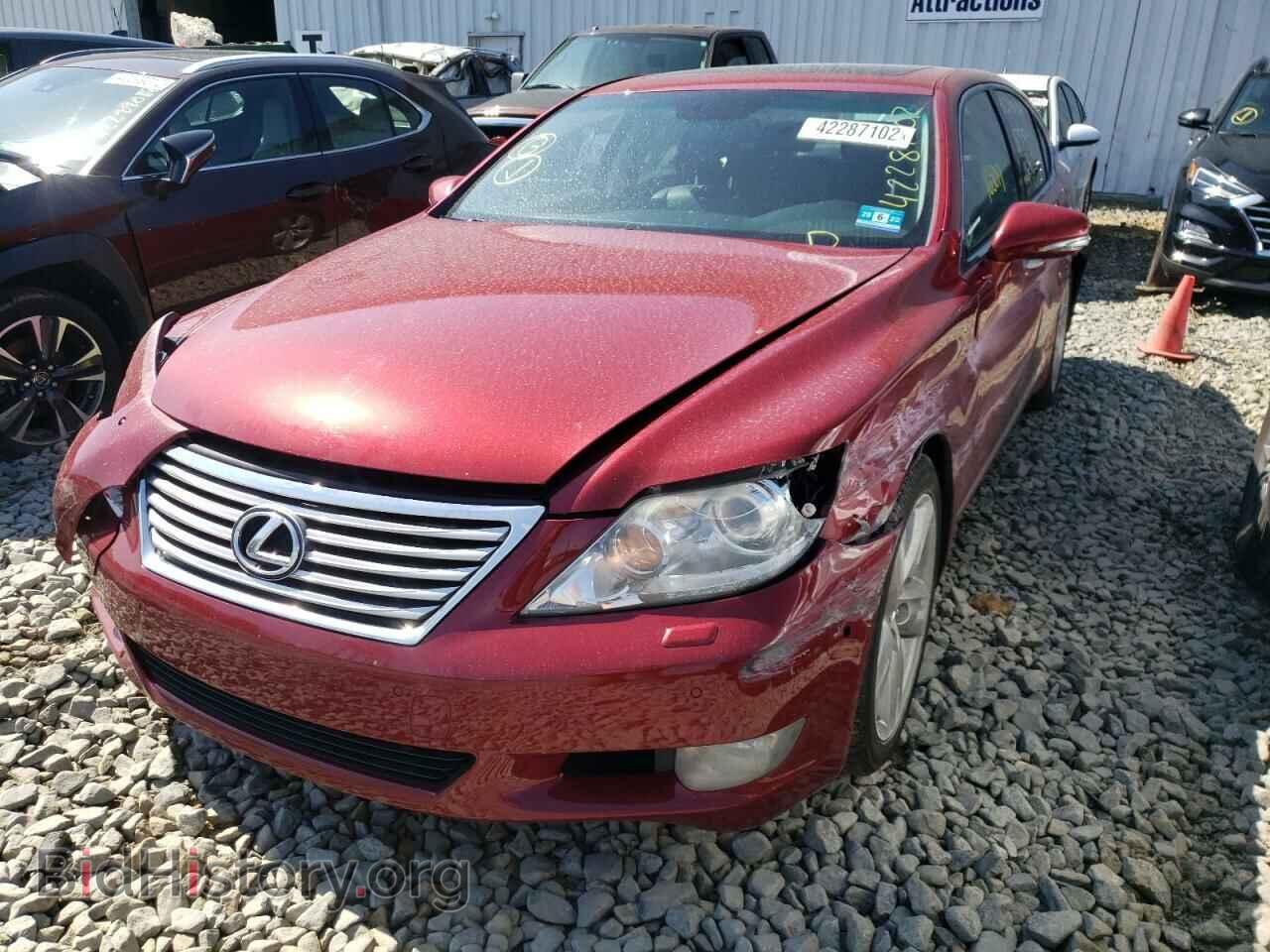 2012 LEXUS LS460 - VIN: JTHBL5EF3C5113103 - Photo 2