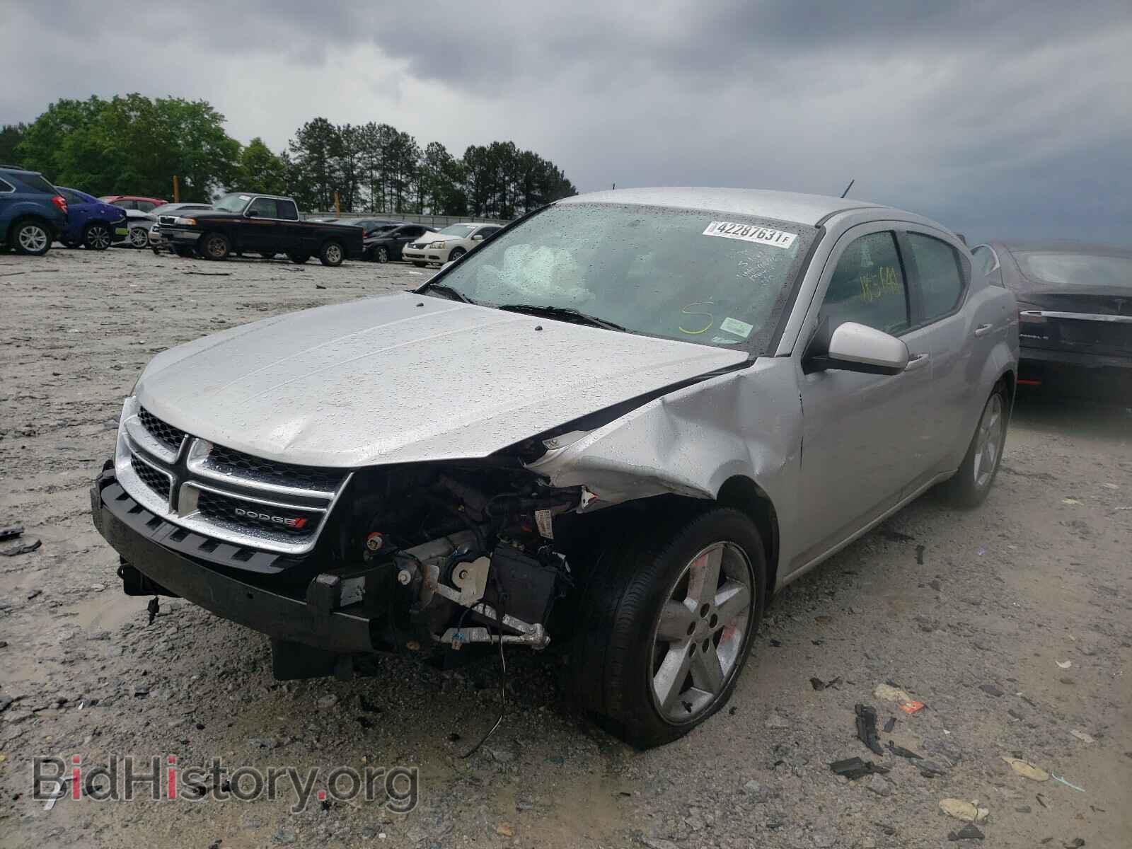 2011 DODGE AVENGER - VIN: 1B3BD2FB0BN574896 - Фото 2