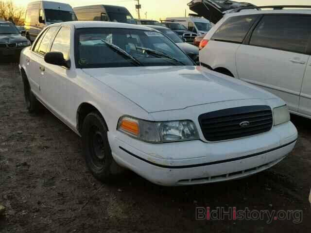 Photo 2FAFP71W0YX148363 - FORD CROWN VIC 2000