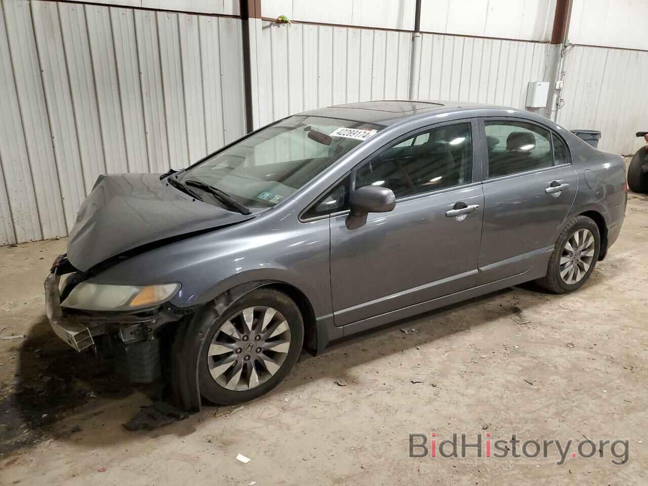 Photo 19XFA1F88AE031645 - HONDA CIVIC 2010