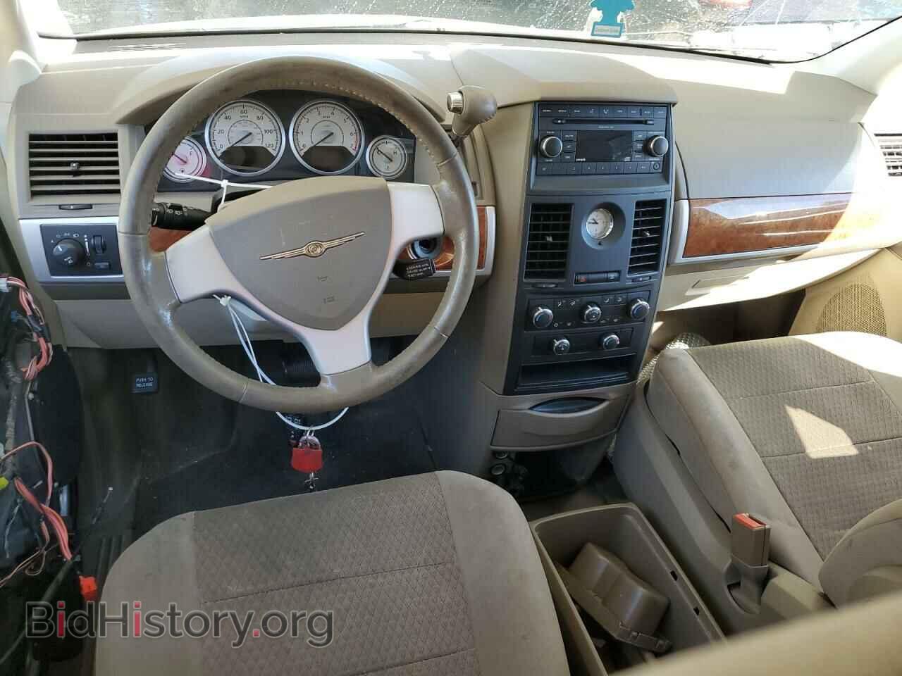 2008 CHRYSLER MINIVAN - VIN: 2A8HR54P18R757917 - Фото 8