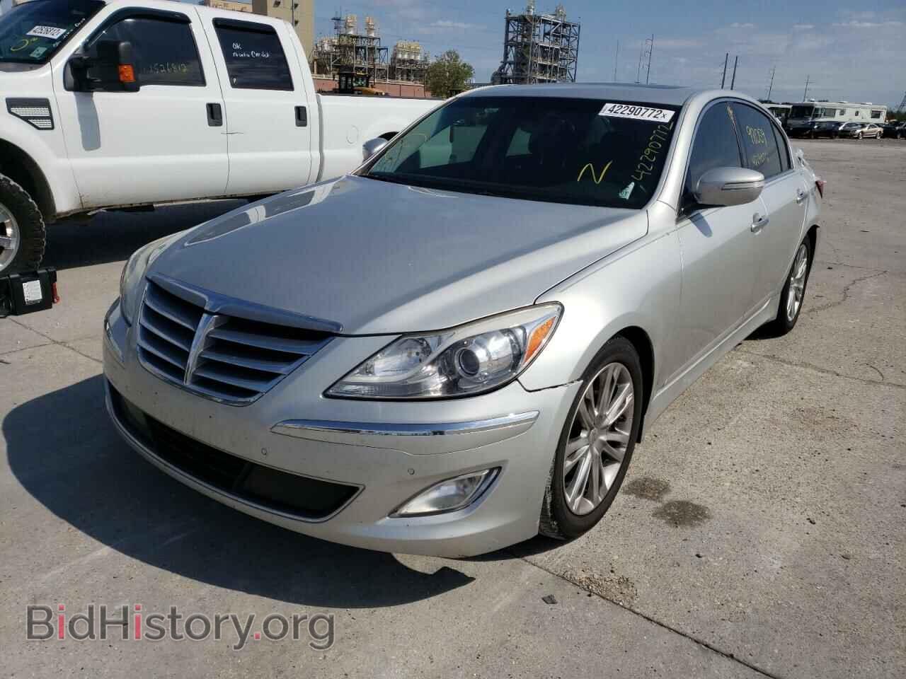 2012 HYUNDAI GENESIS - VIN: KMHGC4DD3CU161137 - Фото 2