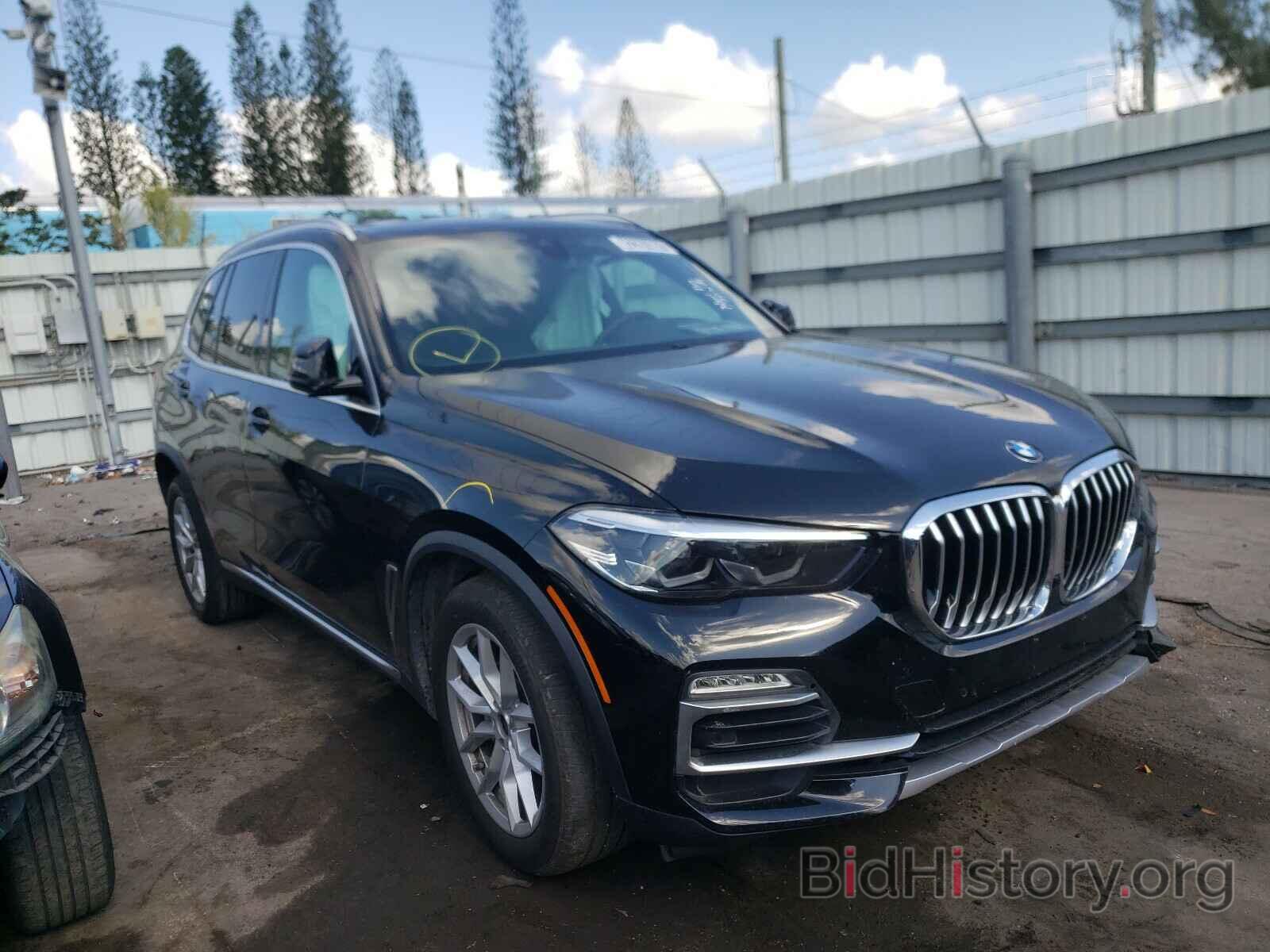 Фотография 5UXCR6C01L9C38121 - BMW X5 2020