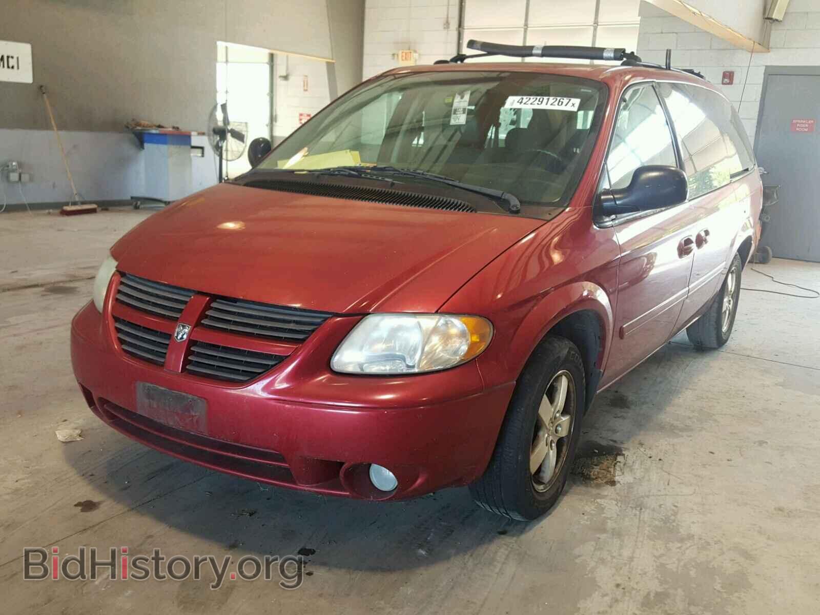 2005 DODGE CARAVAN - VIN: 2D8GP44L85R201018 - Фото 2