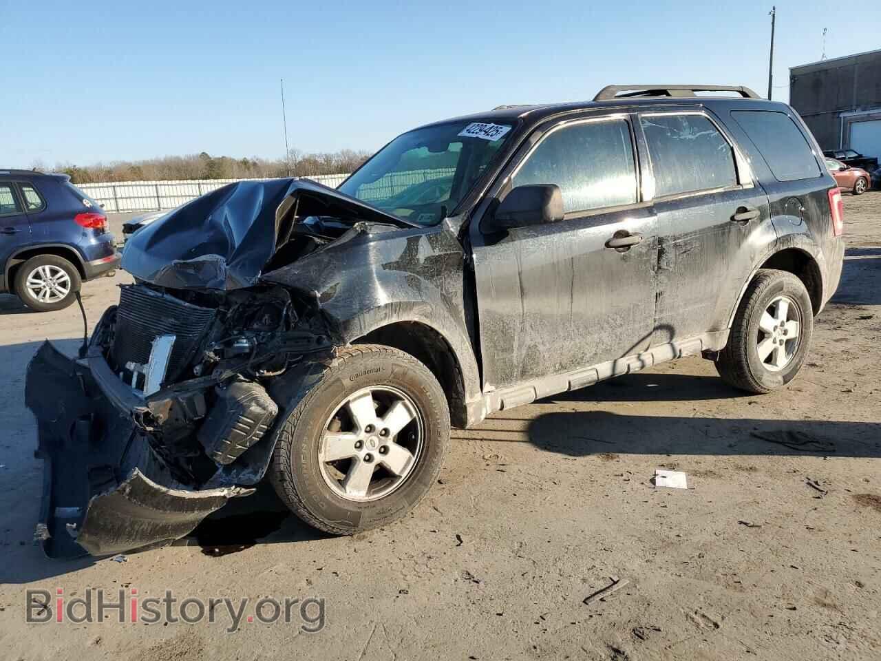 Фотография 1FMCU0C70AKB20439 - FORD ESCAPE 2010