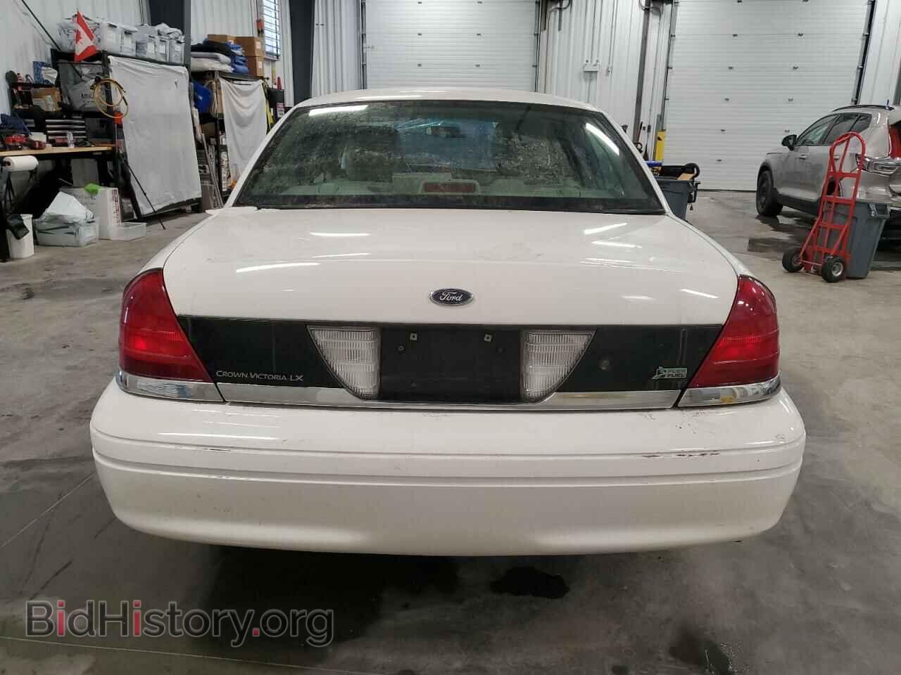 2011 FORD CROWN VIC - VIN: 2FABP7EV0BX146751 - Фото 6