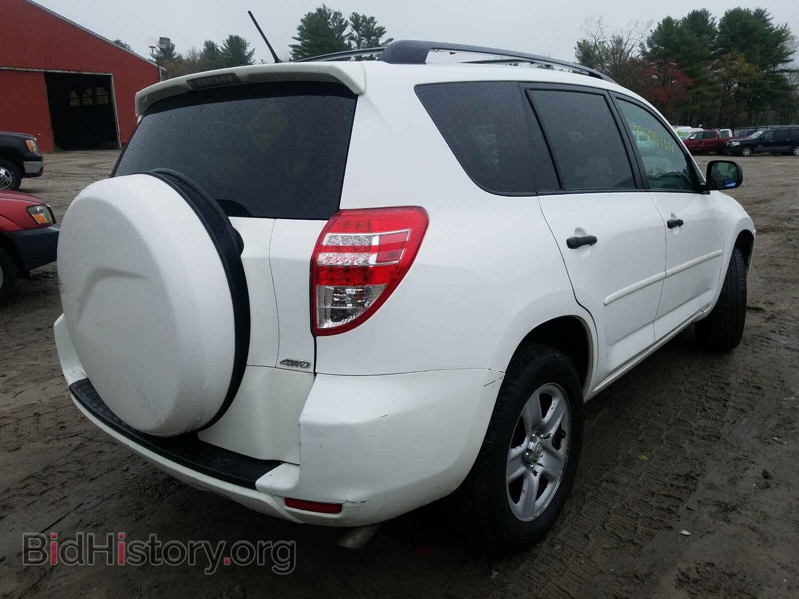 2011 TOYOTA RAV4 - VIN: 2T3BF4DV4BW102601 - Фото 4