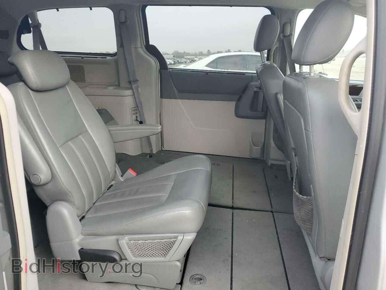 2010 CHRYSLER MINIVAN - VIN: 2A4RR5D16AR169907 - Фото 11