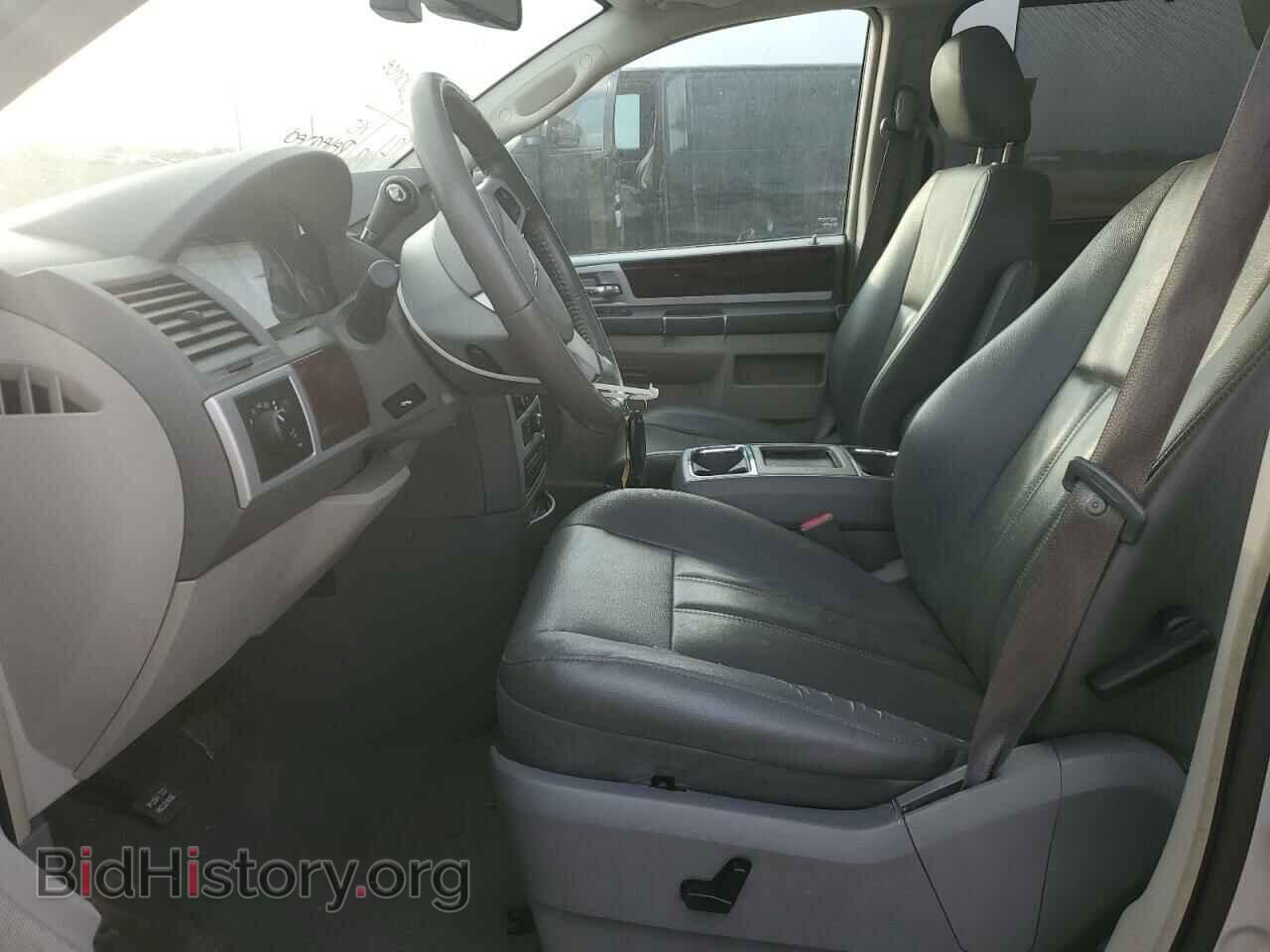 2010 CHRYSLER MINIVAN - VIN: 2A4RR5D16AR169907 - Фото 7