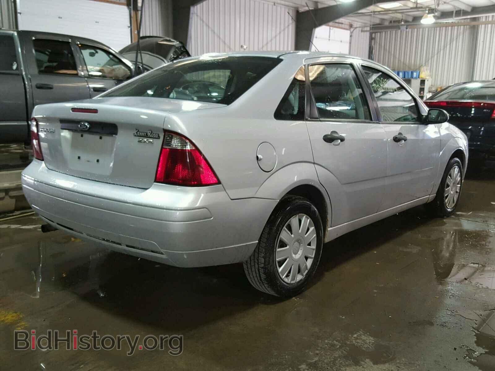 2006 FORD FOCUS - VIN: 1FAFP34N16W111620 - Фото 4