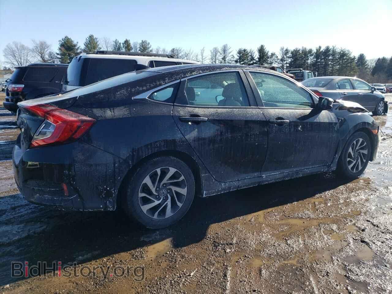 2018 HONDA CIVIC - VIN: 2HGFC2F74JH545716 - Фото 3