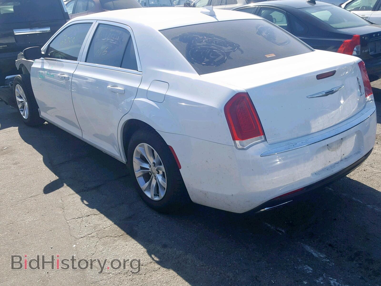 2015 CHRYSLER 300 - VIN: 2C3CCAAG7FH881696 - Фото 3