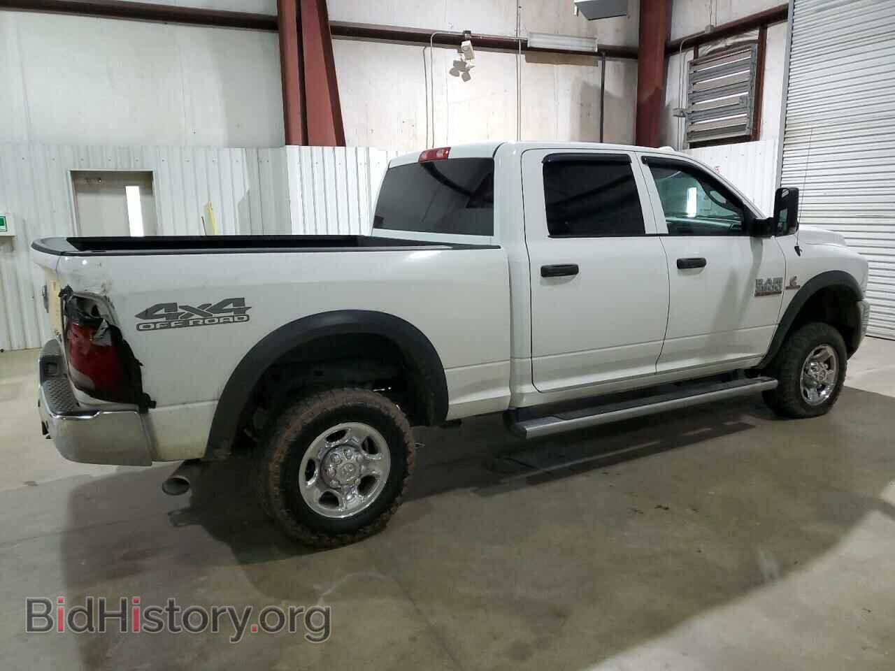 2017 RAM All Models - VIN: 3C6UR5CL7HG706097 - Photo 3