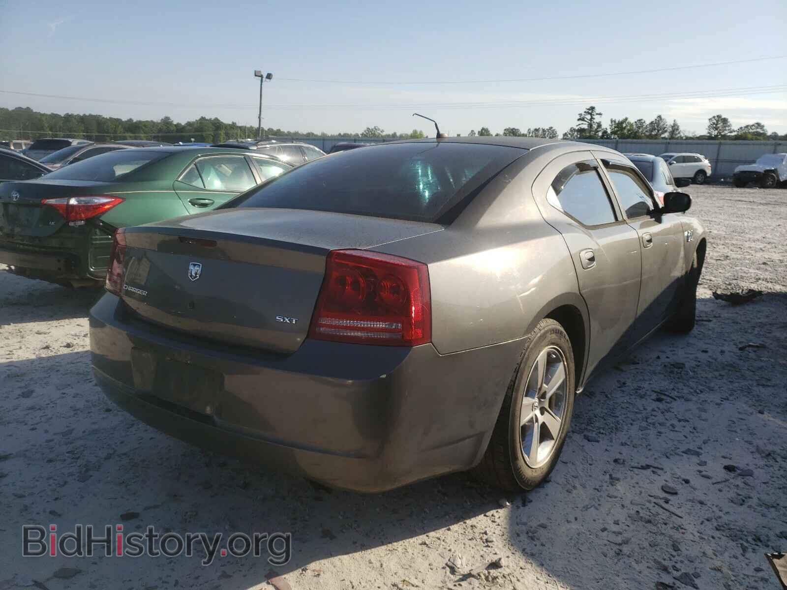 2008 DODGE CHARGER - VIN: 2B3KA33G78H174088 - Фото 4
