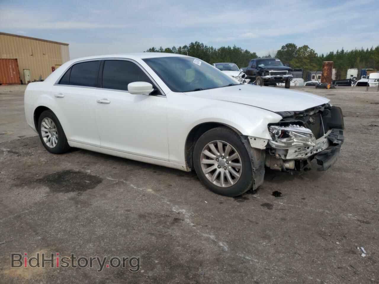2013 CHRYSLER 300 - VIN: 2C3CCAAG9DH556500 - Фото 4