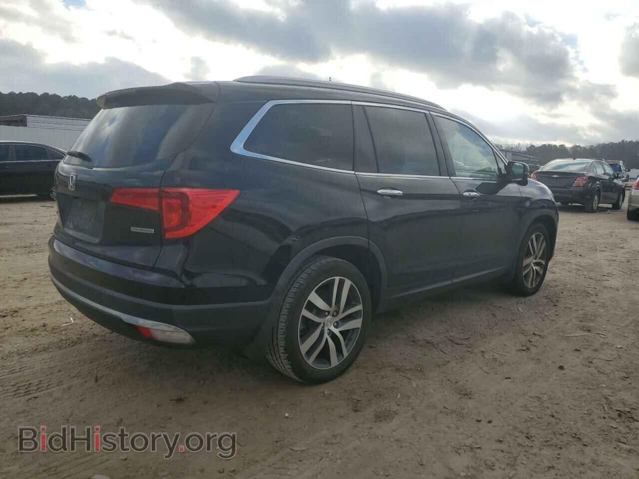 2017 HONDA PILOT - VIN: 5FNYF5H99HB046747 - Фото 3