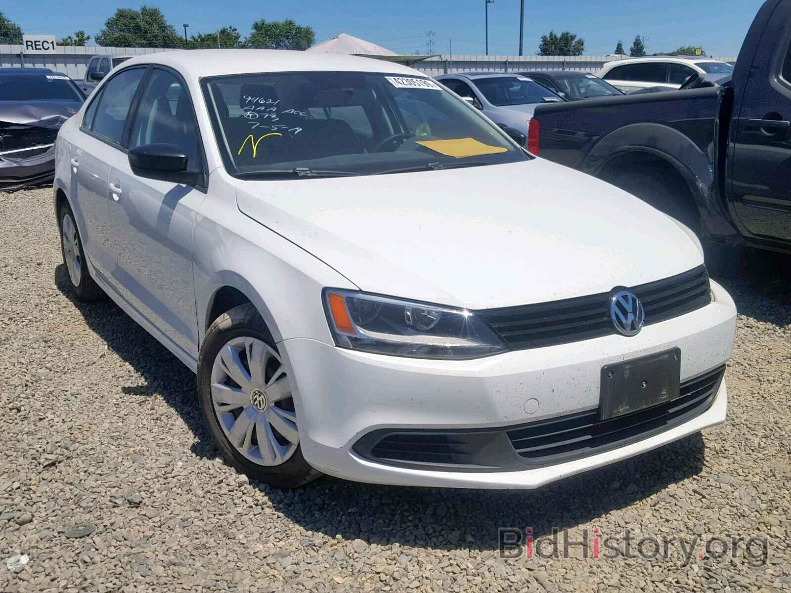 Фотография 3VWLL7AJ9EM324750 - VOLKSWAGEN JETTA 2014