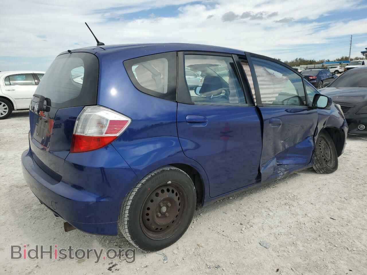 2013 HONDA FIT - VIN: JHMGE8H37DC000075 - Фото 3