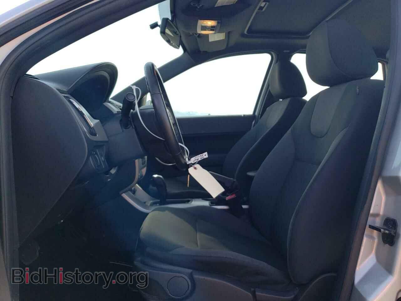 2009 FORD FOCUS - VIN: 1FAHP36NX9W197259 - Фото 7