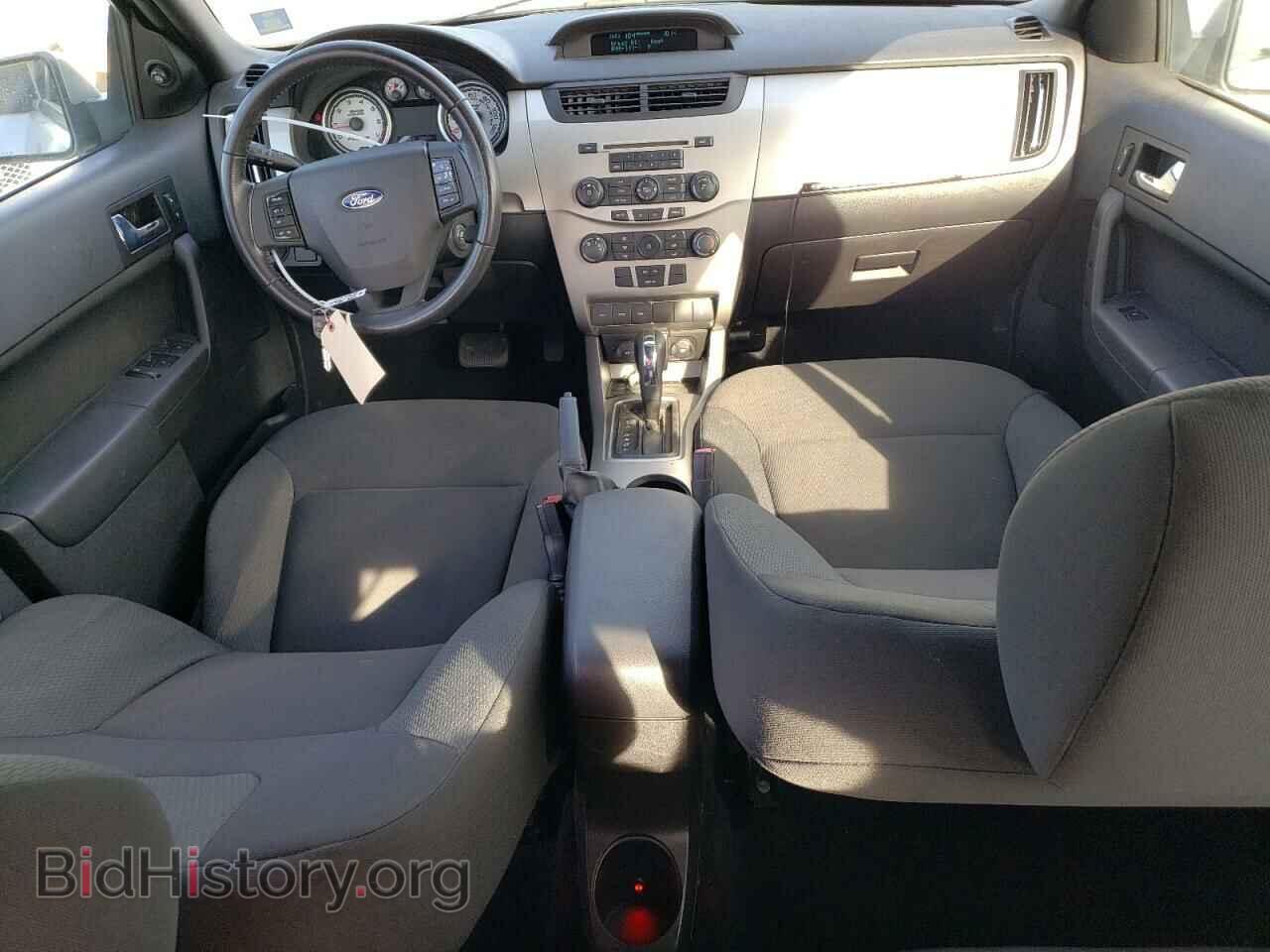 2009 FORD FOCUS - VIN: 1FAHP36NX9W197259 - Фото 8