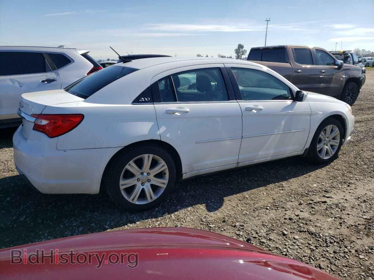 2012 CHRYSLER 200 - VIN: 1C3CCBAB1CN317877 - Фото 3