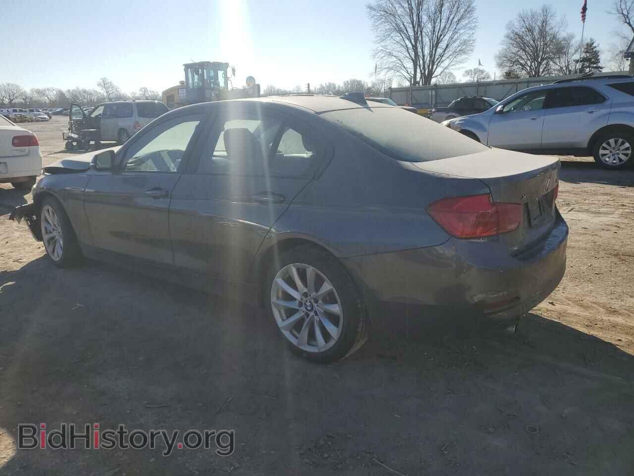 2018 BMW 3 SERIES - VIN: WBA8A3C52JA494752 - Фото 2