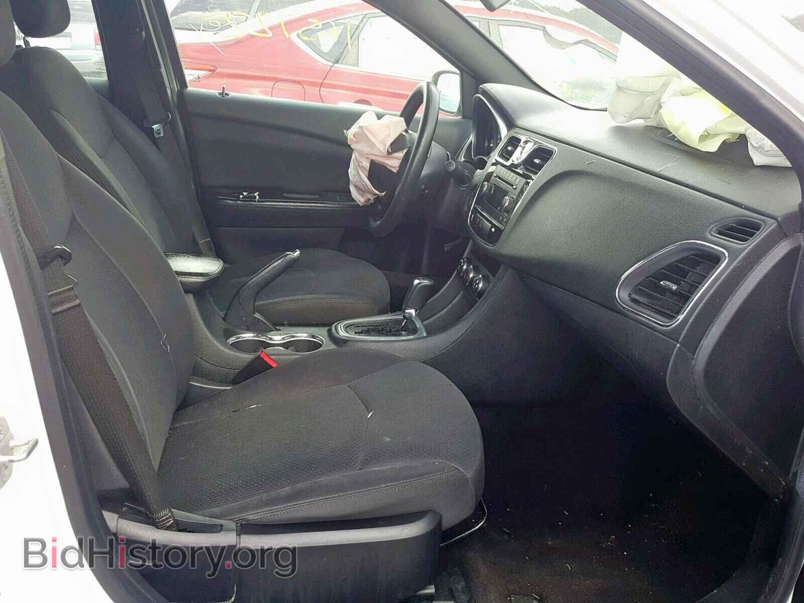 2014 CHRYSLER 200 - VIN: 1C3CCBAB2EN235983 - Фото 5