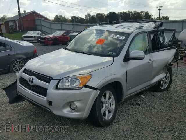 2011 TOYOTA RAV4 - VIN: 2T3DF4DVXBW156526 - Фото 2